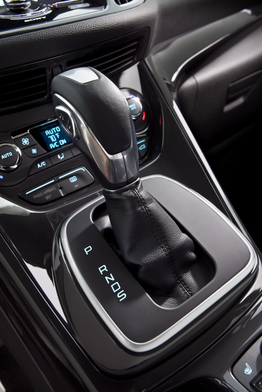 2013 Ford Escape debuts in LA – call it the Kuga too! 76855