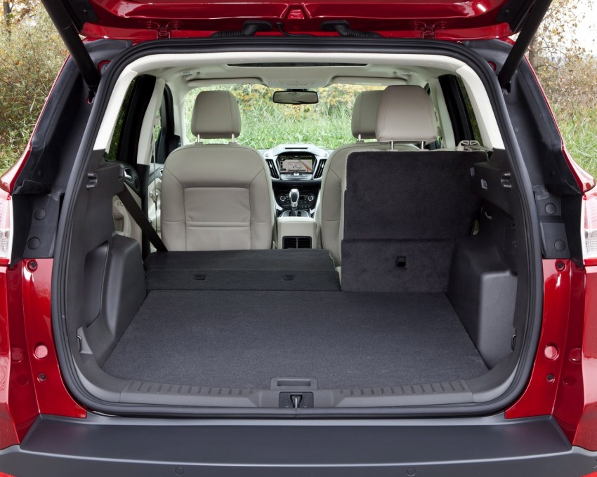 2013 Ford Escape debuts in LA – call it the Kuga too! 76857