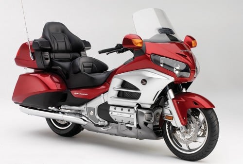 2012-goldwing Boon Siew Honda unleashes CBR1000RR and Gold Wing