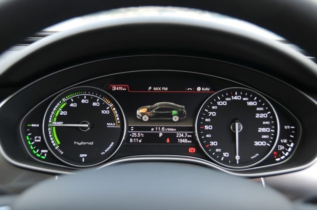 Driven_AudiA6Hybrid_65