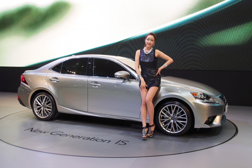 Seoul 2013: Lexus IS 250 live in the metal 164924