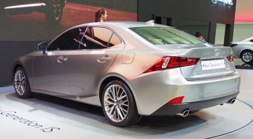 Seoul 2013: Lexus IS 250 live in the metal 164919