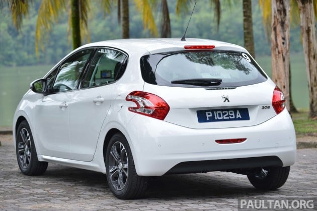 peugeot-208-media-drive-2