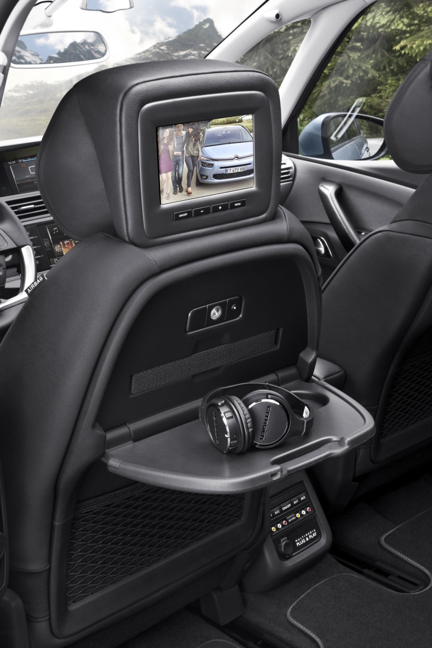 New Citroen Grand C4 Picasso: first official details 183335