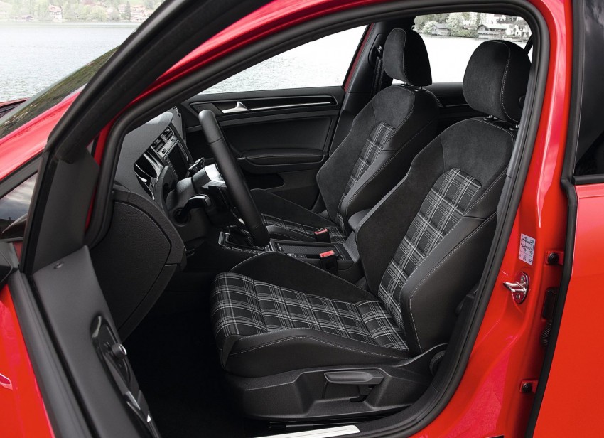 GALLERY: Volkswagen Golf GTD Mk7 on location 181704