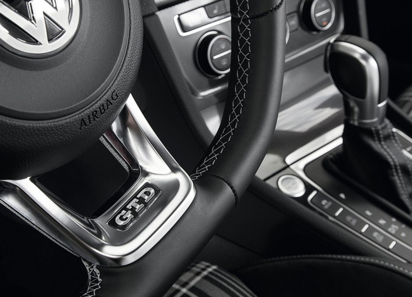 GALLERY: Volkswagen Golf GTD Mk7 on location 181705