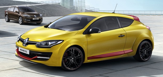 2013-renault-megane-08