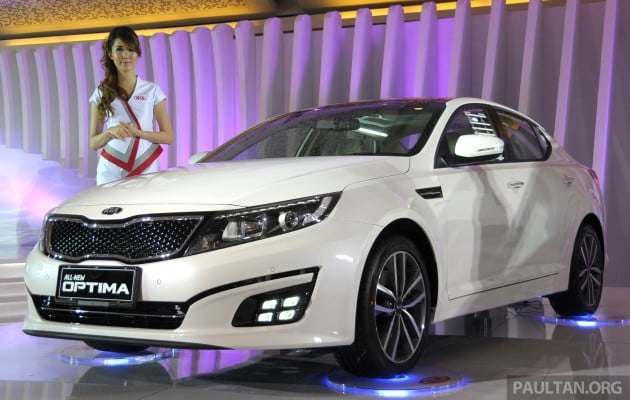 Kia_Optima_facelift_IIMS_ 001