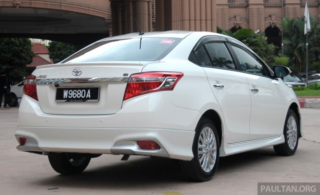 2013_Toyota_Vios_review_ 023