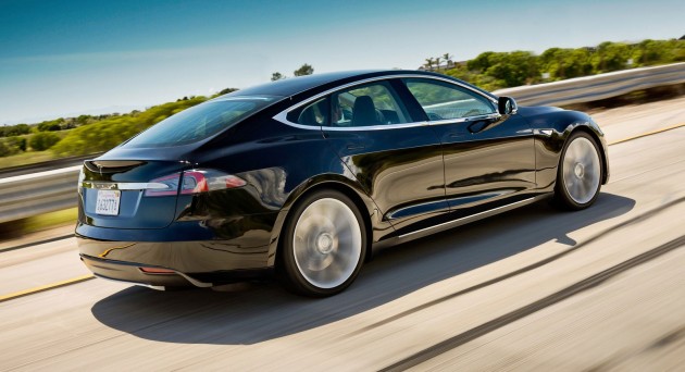 Tesla Model S-09