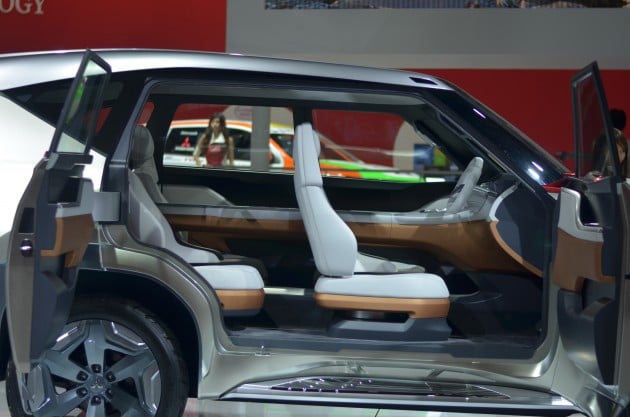 Mitsubishi Concept GC-PHEV 03