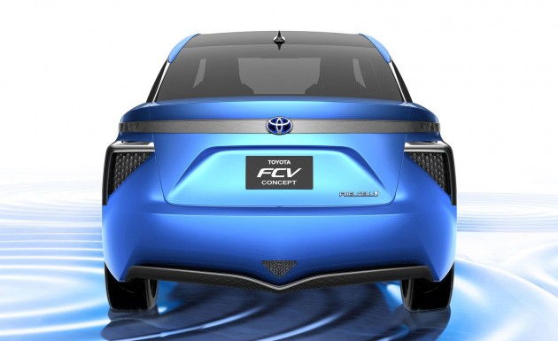 Toyota-FCV_Concept_04