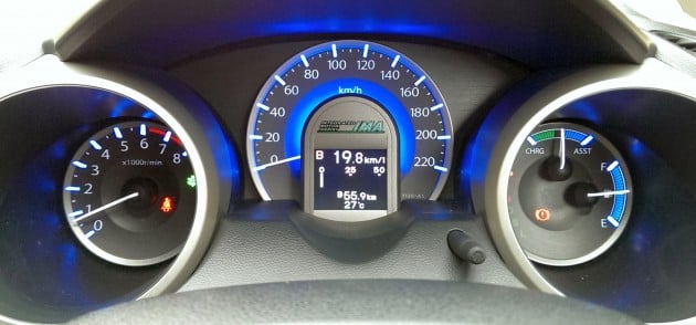 hybrid instrument cluster