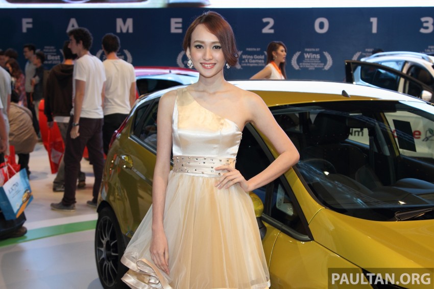 GALLERY: Meet the luscious local ladies of KLIMS13 213084