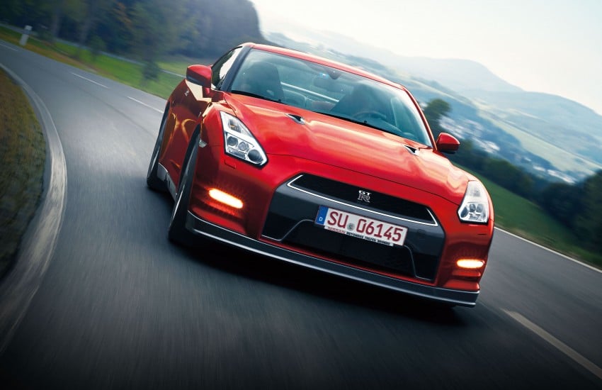 2014 Nissan GT-R facelift unveiled in Tokyo with updated suspension and looks 212263