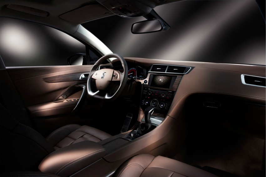 Citroen DS 5LS unveiled for the Chinese market 218352