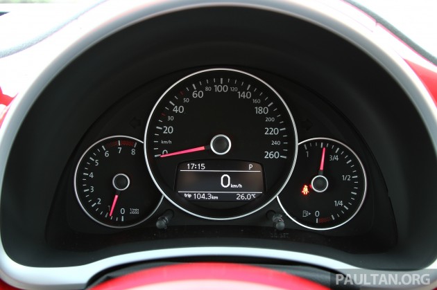 volkswagen-beetle-12-tsi-review-13