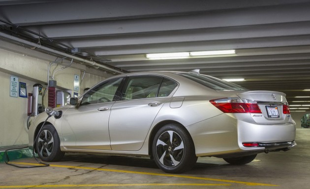 2014 Honda Accord PHEV Plug-in Hybrid – full details!