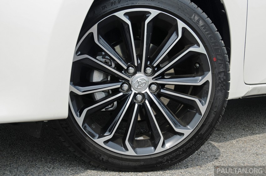 DRIVEN: 2014 Toyota Corolla Altis 2.0V on local roads 222484