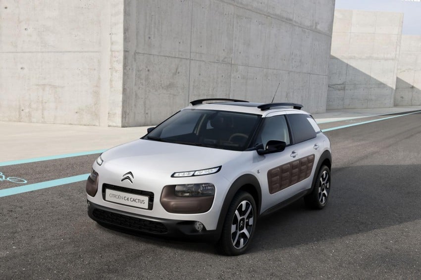 Citroen C4 Cactus unveiled with roof-mounted airbag 226839