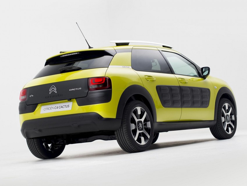 Citroen C4 Cactus unveiled with roof-mounted airbag 226865