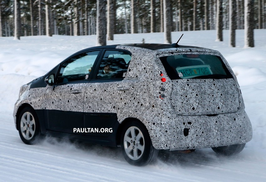 SPIED: Proton P2-30A GSC – first peek at the interior 227065