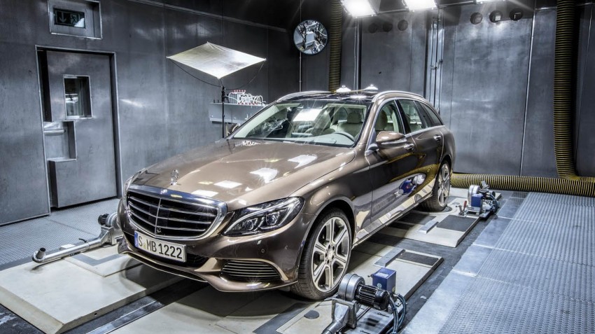 W205 Mercedes-Benz C-Class Estate makes its debut 248875