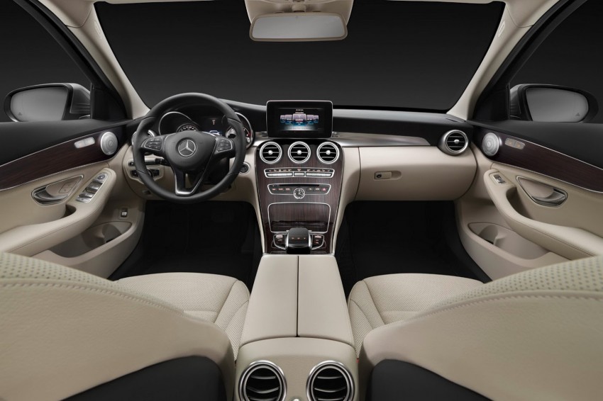 W205 Mercedes-Benz C-Class Estate makes its debut 248912