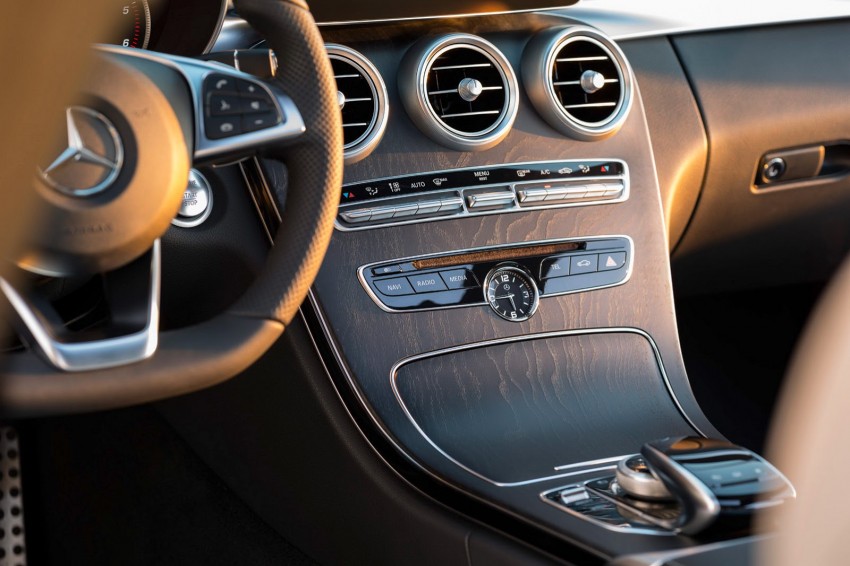 W205 Mercedes-Benz C-Class Estate makes its debut 248917