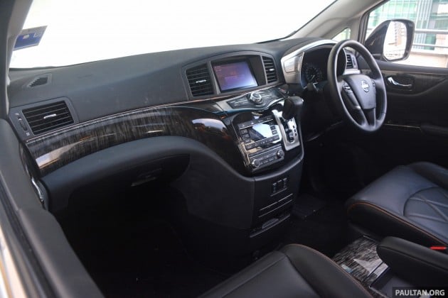 Nissan-Elgrand-Review-33