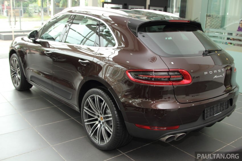 GALLERY: Porsche Macan in Malaysian showroom 271443