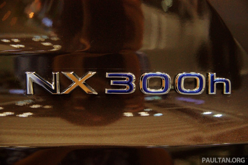 Lexus NX 300h on display at IGEM 2014 in KLCC 280994