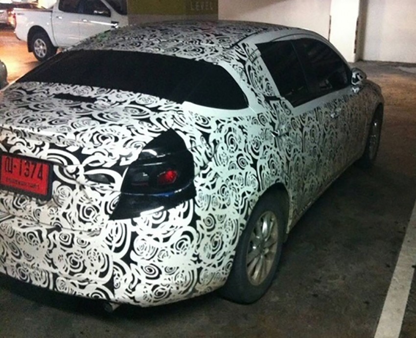 SPYSHOTS: Mazda 2 Sedan sighted in Thailand 277981