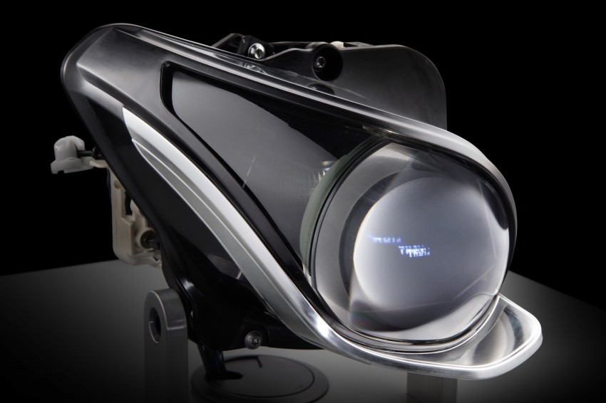 Mercedes-Benz unveils 84-LED Multibeam headlight 288385
