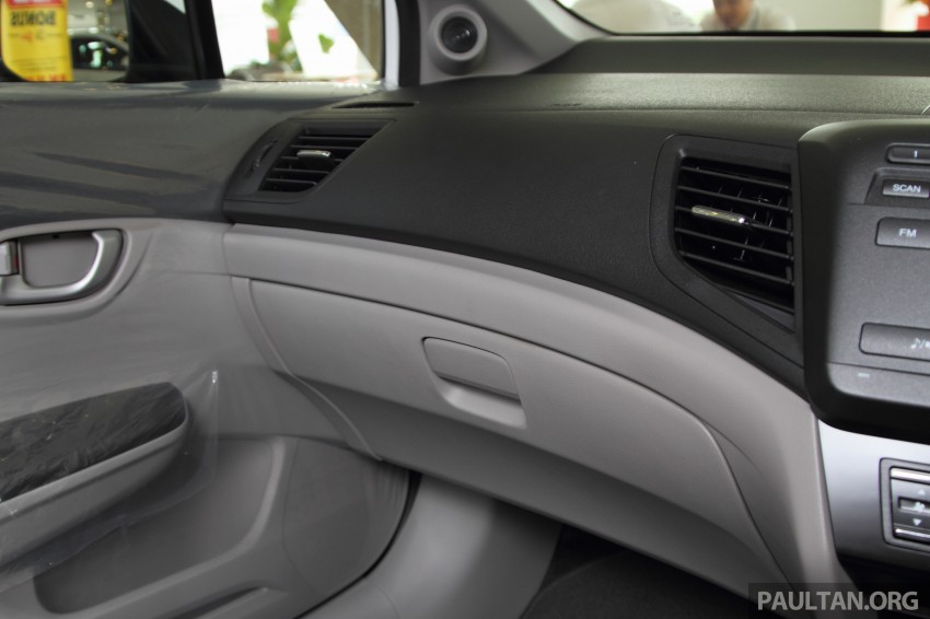 GALLERY: 2014 Honda Civic 1.8S facelift in showroom 288305