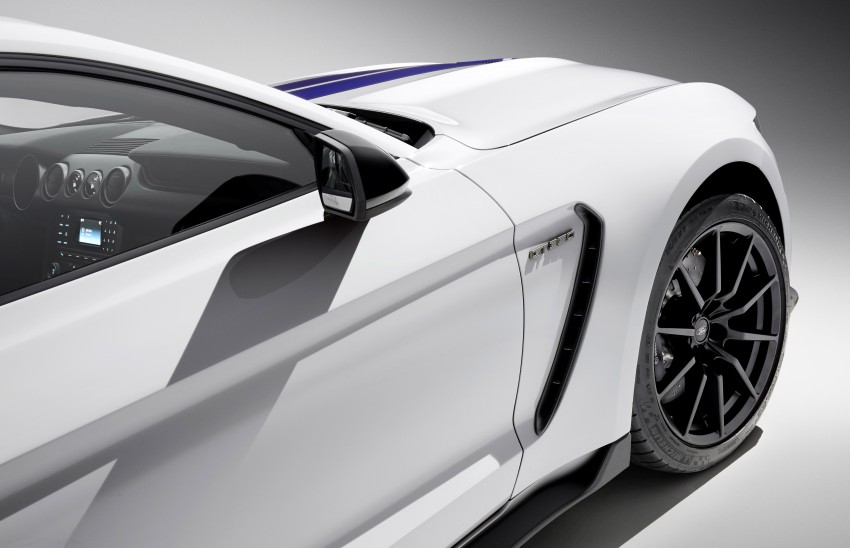 2016 Ford Mustang Shelby GT350 – flat-plane V8 pony 289006