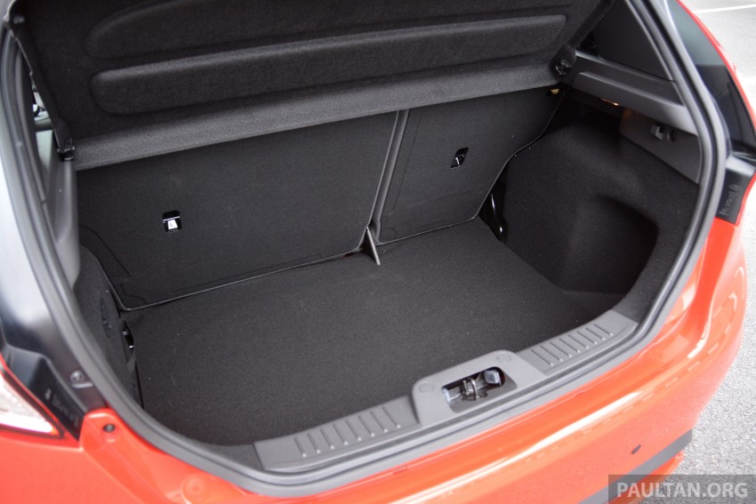 GALLERY: Ford Fiesta ST and Focus ST compared 298380