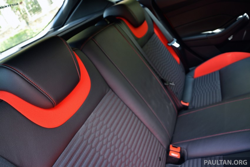 GALLERY: Ford Fiesta ST and Focus ST compared 298362