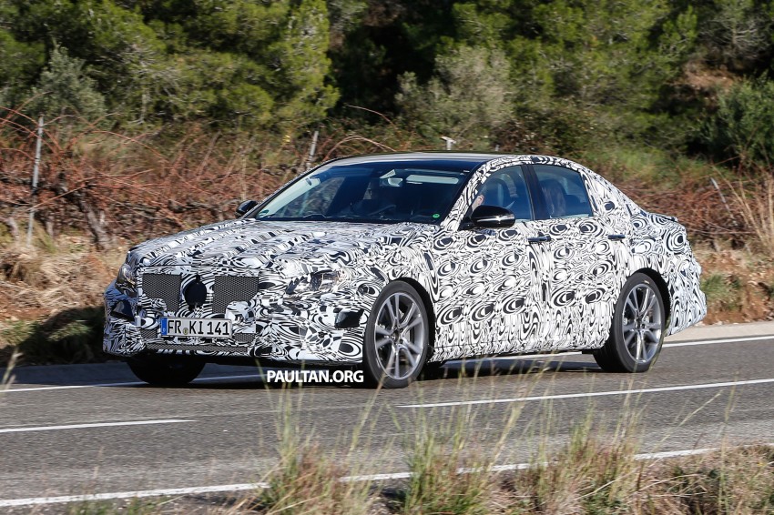 SPYSHOTS: Next-generation W213 Mercedes-Benz E-Class – a baby S-Class on the inside? 293306