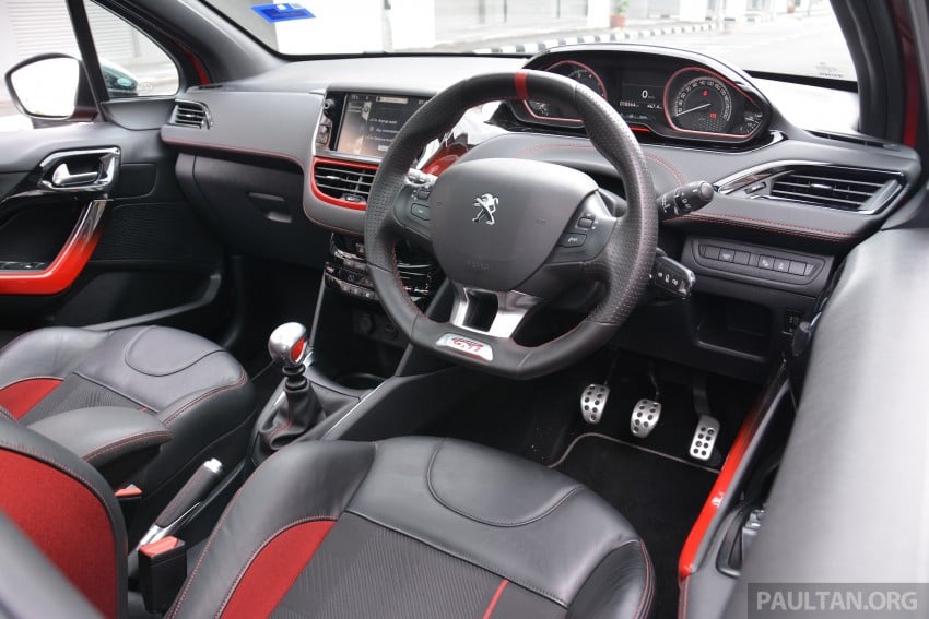 Ford Fiesta ST vs Peugeot 208 GTi vs Renault Clio RS – which one is the best hot hatch on sale in Malaysia? 297938