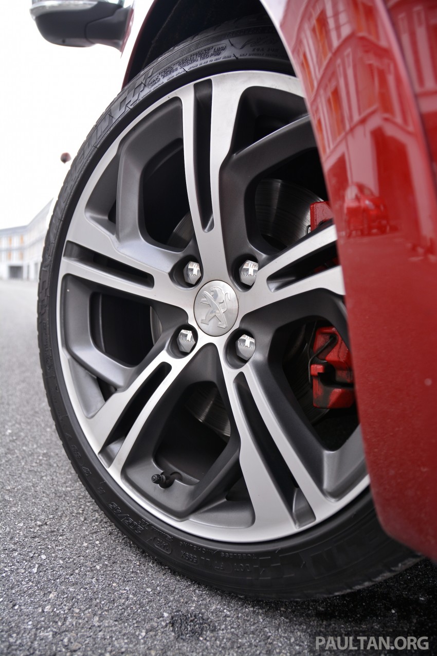 Ford Fiesta ST vs Peugeot 208 GTi vs Renault Clio RS – which one is the best hot hatch on sale in Malaysia? 297967