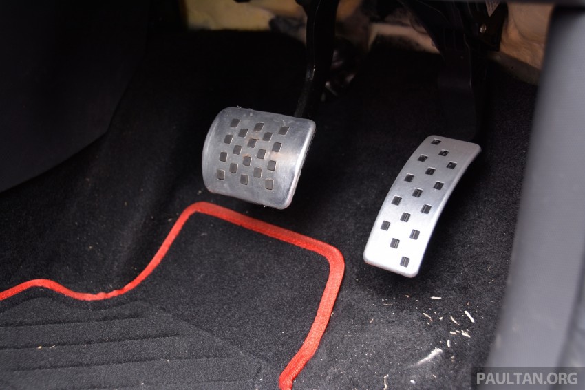 Ford Fiesta ST vs Peugeot 208 GTi vs Renault Clio RS – which one is the best hot hatch on sale in Malaysia? 298004