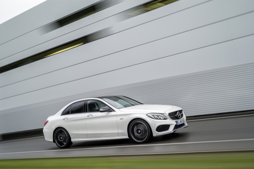 Mercedes-Benz C 450 AMG 4Matic debuts – sportier chassis, 3.0 litre twin-turbo V6 with 362 hp and 518 Nm 303078