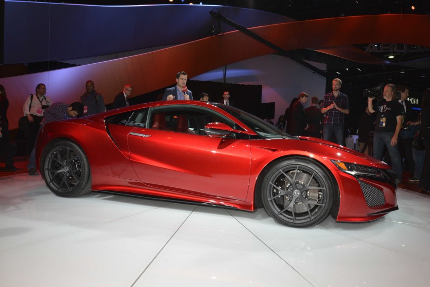 Honda NSX returns – 550 hp twin-turbo V6 AWD hybrid 302861