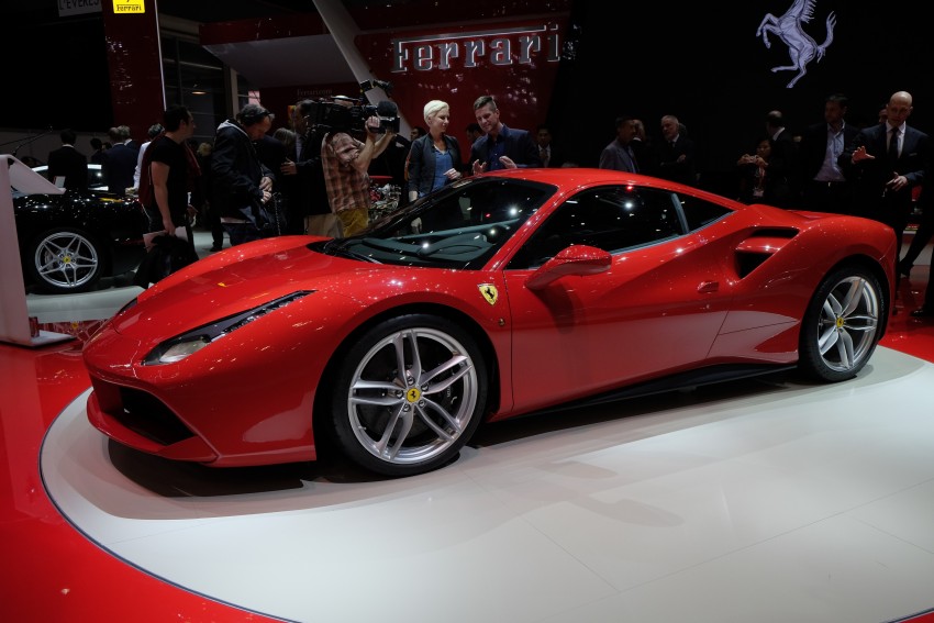 Ferrari 488 GTB – 458 Italia replacement, twin-turbo V8 316713