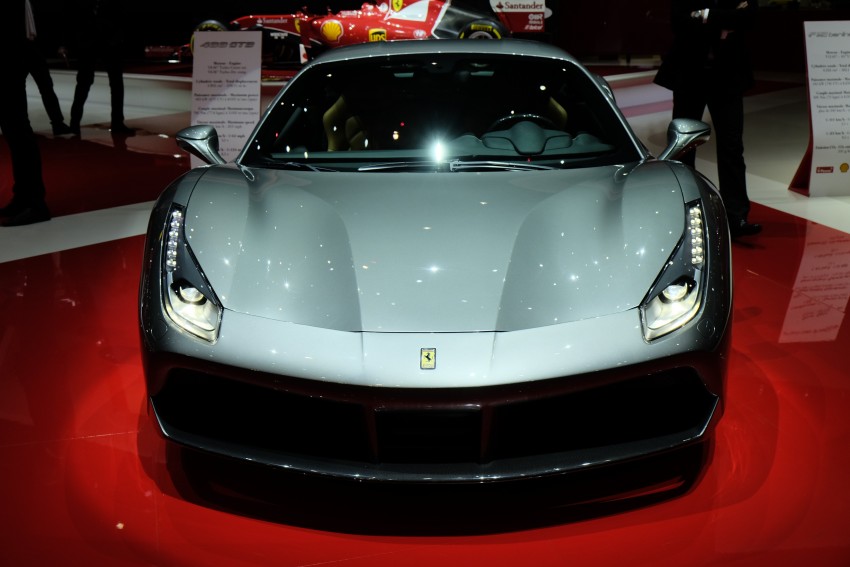 Ferrari 488 GTB – 458 Italia replacement, twin-turbo V8 316711
