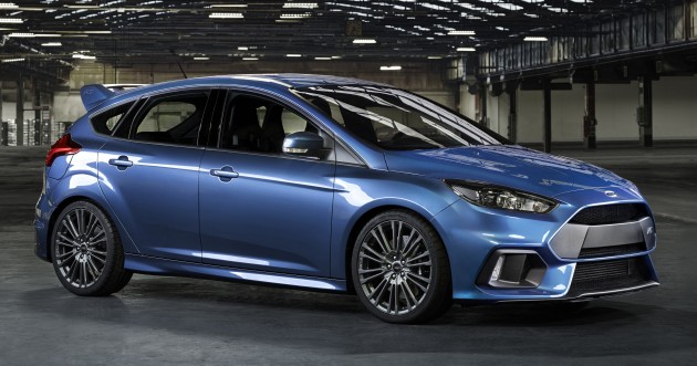 FordFocusRS 04