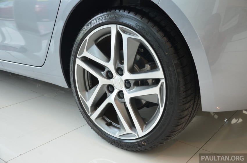 GALLERY: 2015 Peugeot 308 now in showrooms 320534