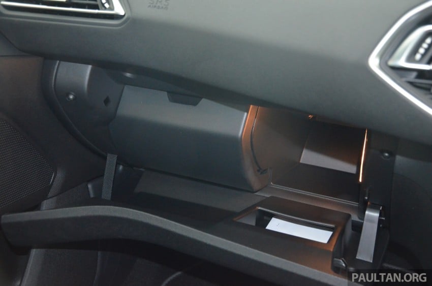 GALLERY: 2015 Peugeot 308 now in showrooms 320570