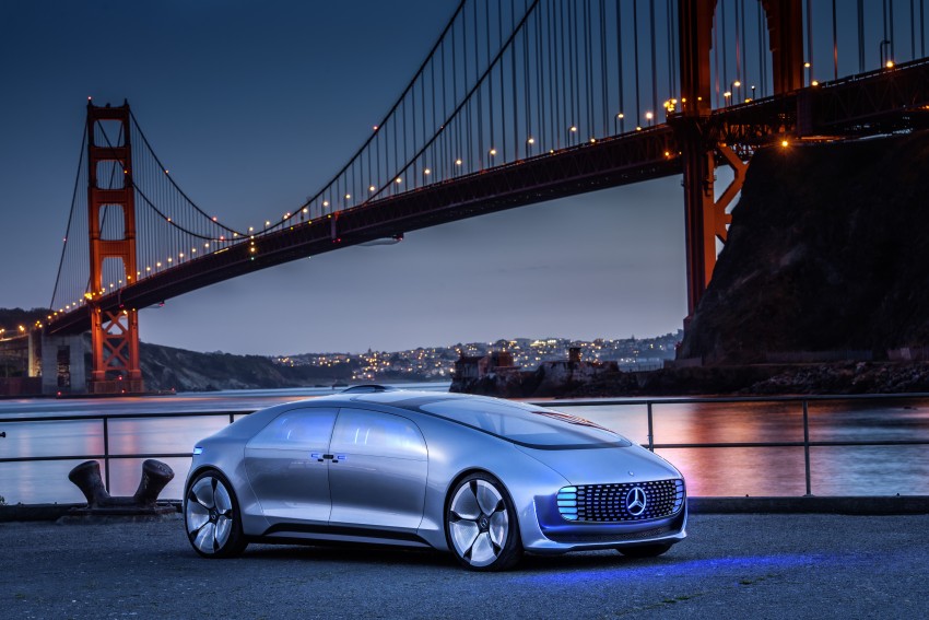 DRIVEN: Mercedes-Benz F 015 Luxury In Motion in SF 322077
